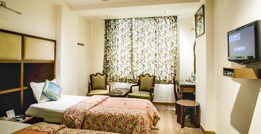 Hotel Arpit Palace Delhi  Exterior photo