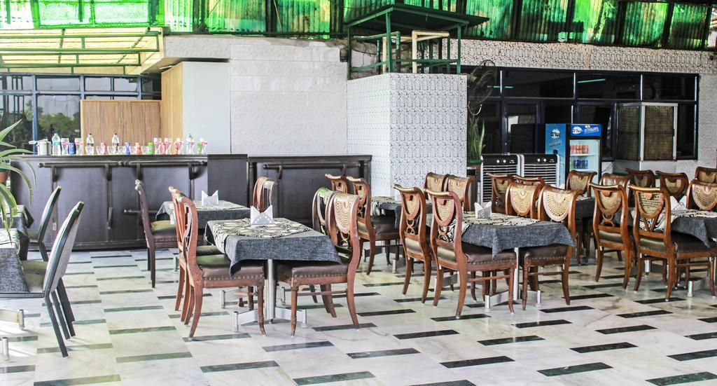 Hotel Arpit Palace Delhi  Exterior photo